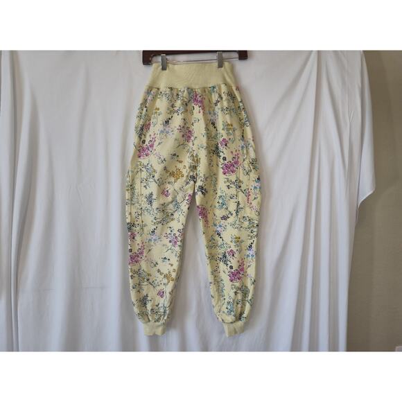 Cinq à Sept Parker Sakura *IN Yellow Floral Giles 2 Piece Set Small Top Joggers - Picture 14 of 16